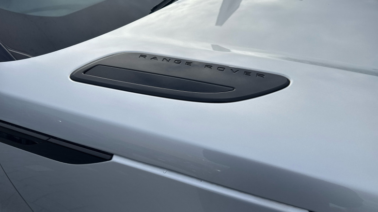 Land Rover Range Rover Velar 2.0 D200 MHEV Dynamic SE 5dr Auto Diesel Estate